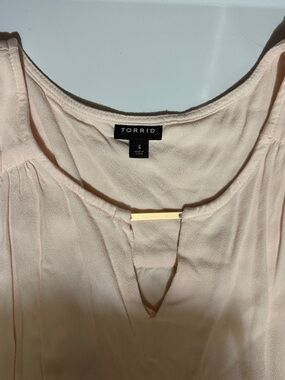 torrid Blush Pink Keyhole Blouse with Gold Bar